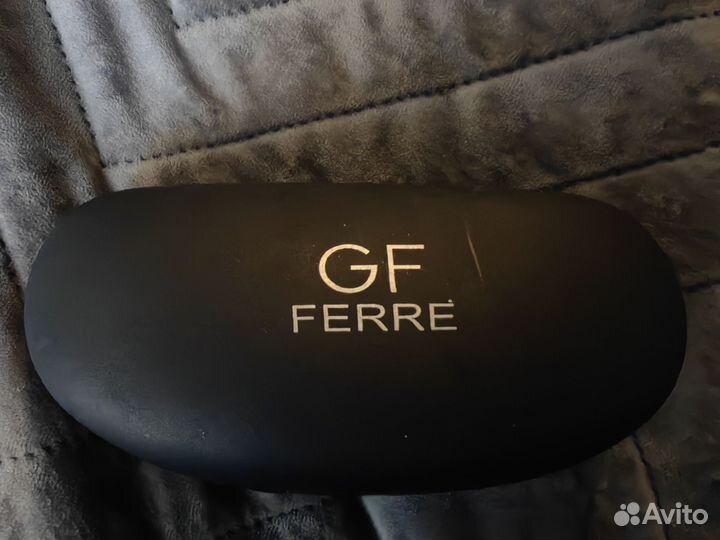 Солнцезащитные очки, имиджевые GF Ferre