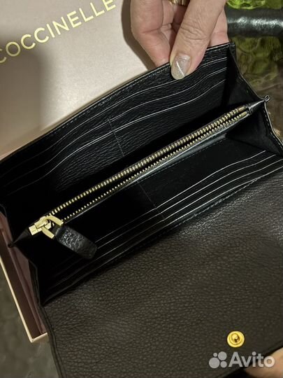 Кошелек Coccinelle натуральная кожа