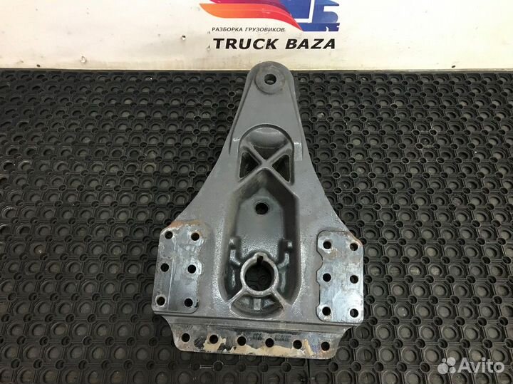 Кронштейн полурессоры задней