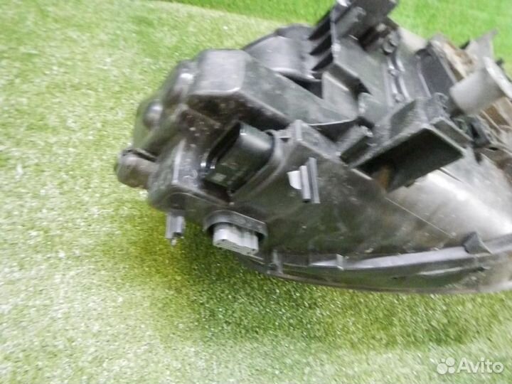 Фара левая Porsche Cayenne