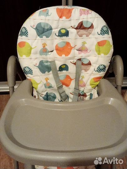 Стульчик для кормления