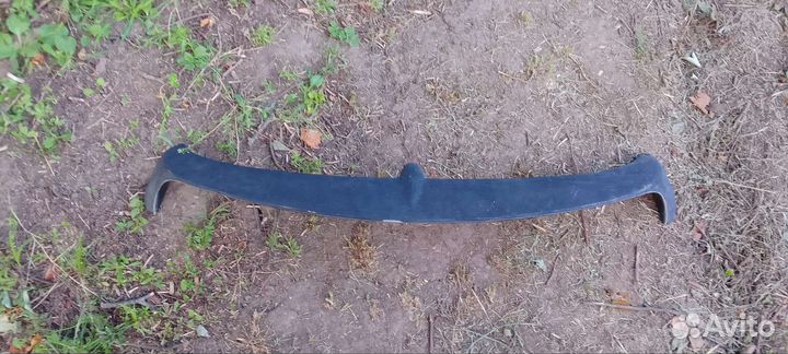 Продам спойлер