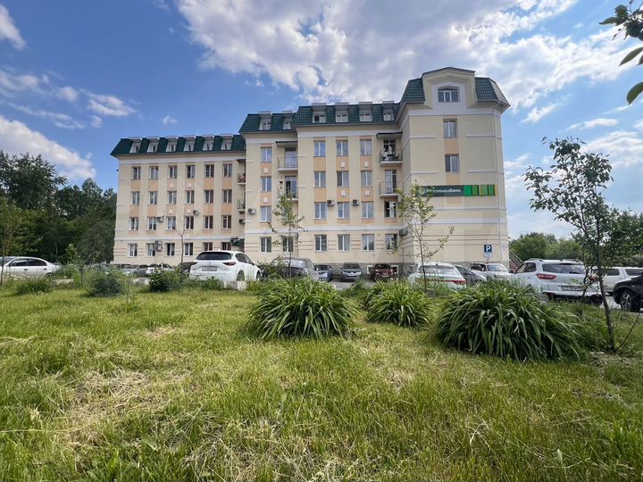 4-к. квартира, 132,7 м², 3/5 эт.