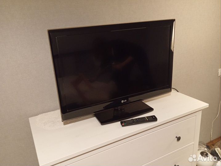 Телевизор LG 32 LV2500