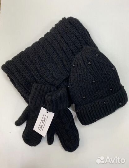 Комплект шапка и шарф варежки