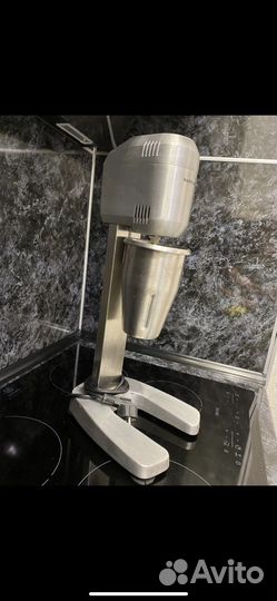 Миксер для молочных коктейлей