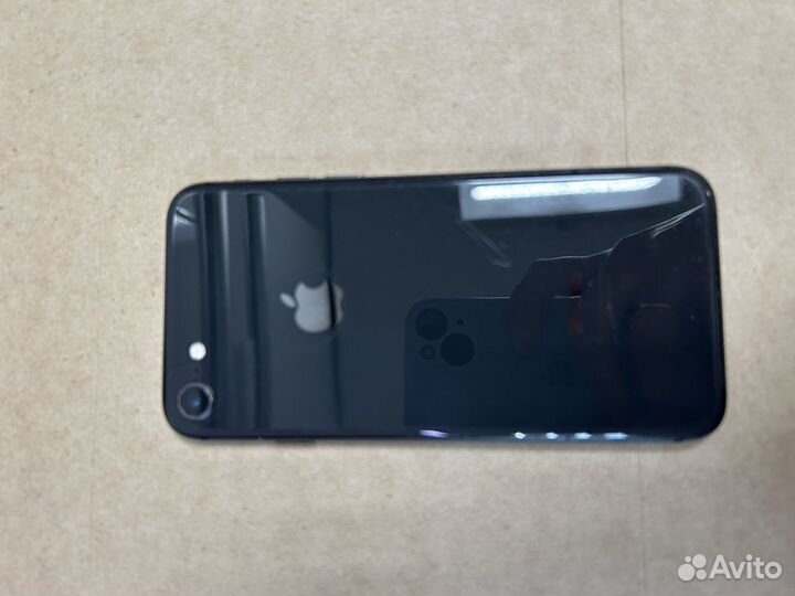 iPhone 8