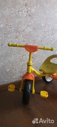 Детский трехколесный велосипед бу