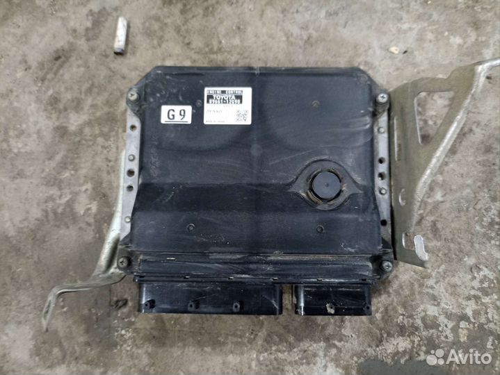 Блок управления двс Toyota Corolla 150 1.3 1nrfe
