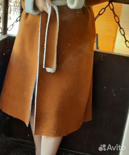 Пальто женское осеннее (размер s-m)