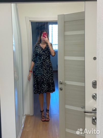 Платье в горошек 48 размер