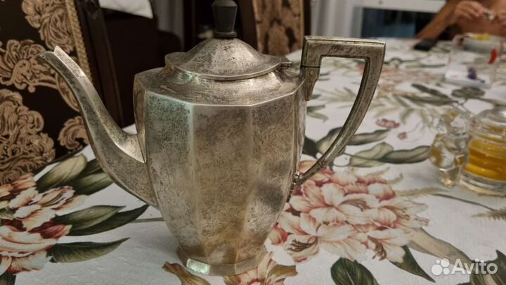 Чайник серебро