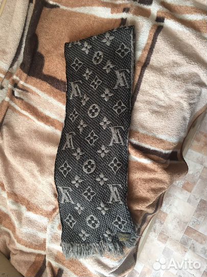 Женский шарф louis vuitton
