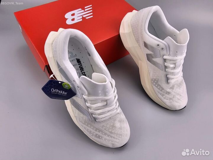 Кроссовки new balance elite v4
