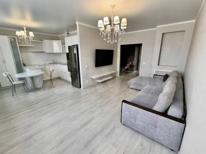 2-к. квартира, 65,7 м², 17/19 эт.