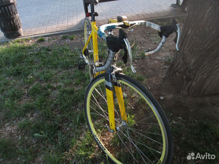 Велосипед giant