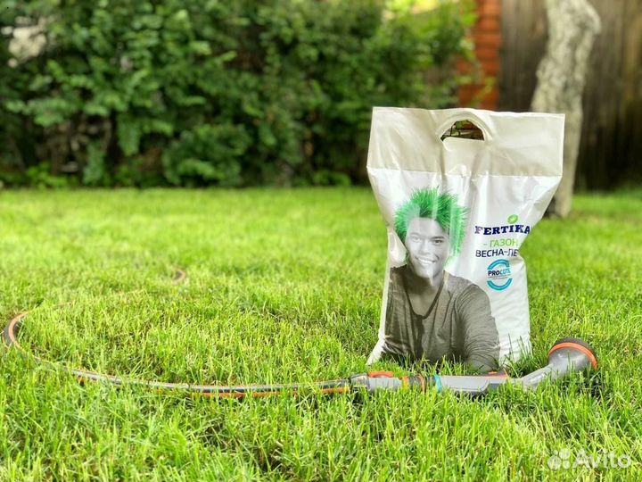 Удобрение fertika газонное комплексное весна-лето