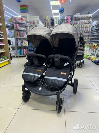 Прогулочная коляска для двойни