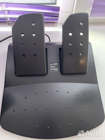 Игровой руль с педалями для пк