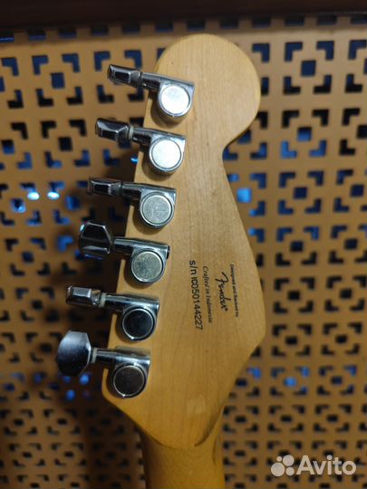 Fender Squier Showmaster NLT Комбик Электрогитара