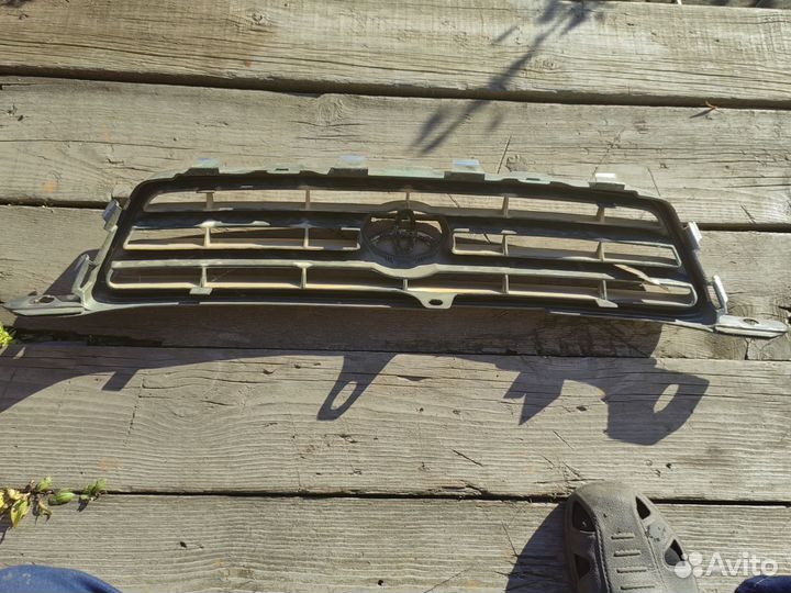 Решетка радиатора