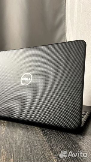 Ноутбук Dell 15.6 4 ядра/ram 4gb/SSD новый