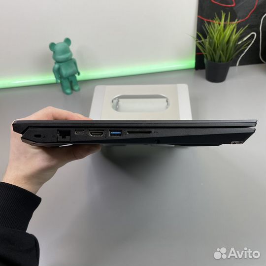 Игровой ноутбук Acer i5/8 озу/GTX/SSD/IPS