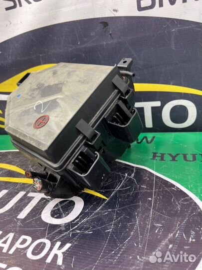 Блок предохранителей под капот Kia Stinger 1 G6DP