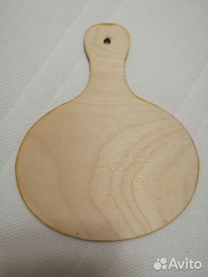 Доска и ложки декоративные