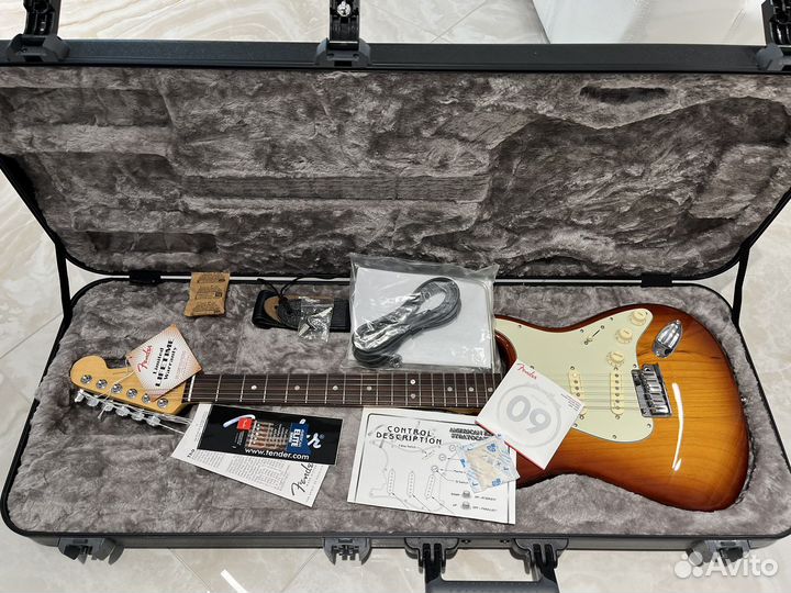 Электрогитара Fender Elite Stratocaster