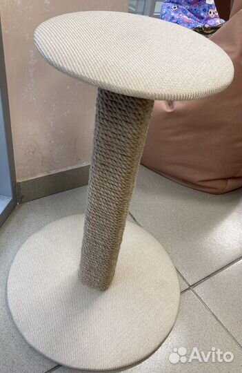 Когтеточка-штанга, лежанки для животных