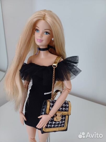 Barbie куклы мира Париж