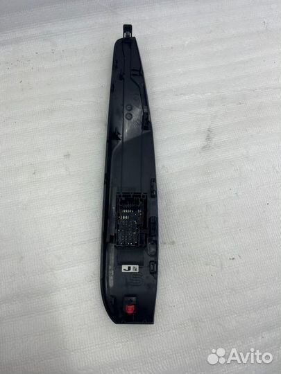 Блок управления стеклоподъемниками передний левый