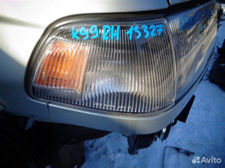 Габарит передний правый Mitsubishi Challenger K99W