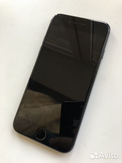 iPhone 7, 32 ГБ