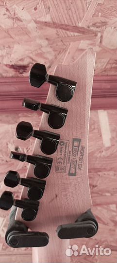 Электрогитара ibanez