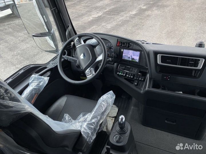 Sitrak C7H, 2023