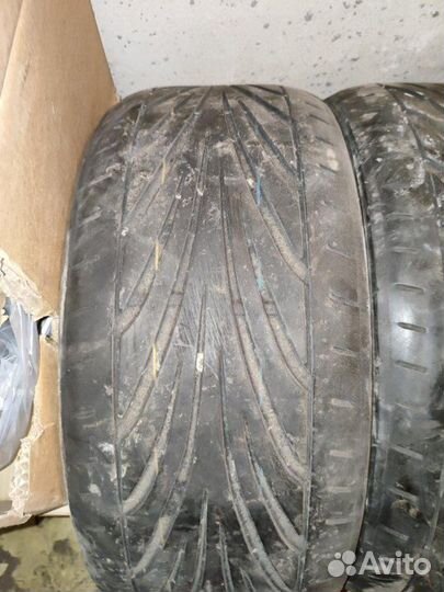 Toyo Proxes T1-R 255/45 R18 99Y