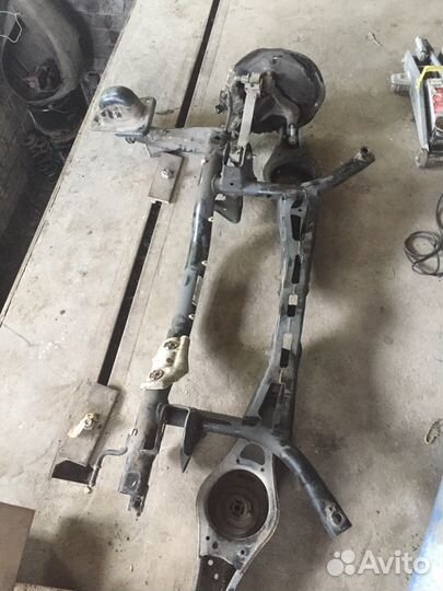 Подвеска задняяПодрамник фольксваген Джетта 6