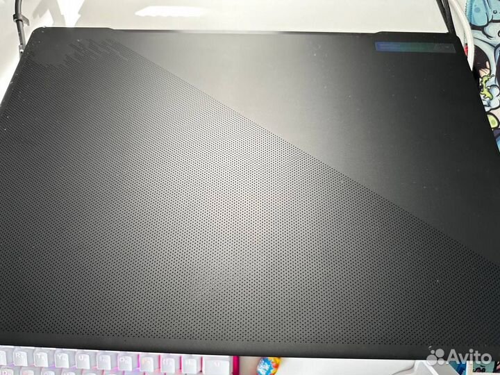 ROG Zephyrus M16