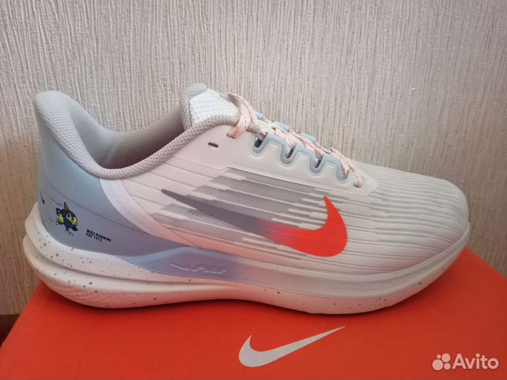 Кроссовки nike