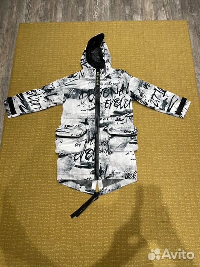 Куртка ветровка детская 140