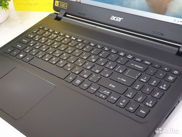 Ноутбук Acer i5 8265U, 8Gb, 256Gb, IPS FullHD