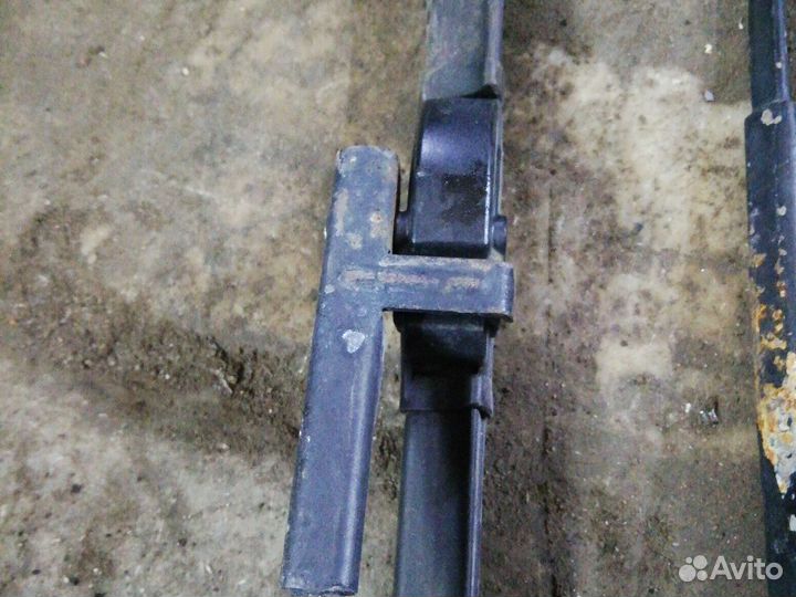 Mazda 3 bk поводок стеклоочичтителя