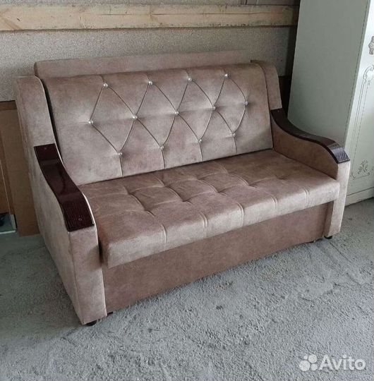 Прямой мини диван на заказ