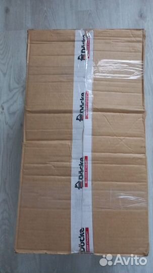 Коробка с вещами