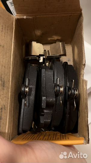 Задние тормозные колодки nissan