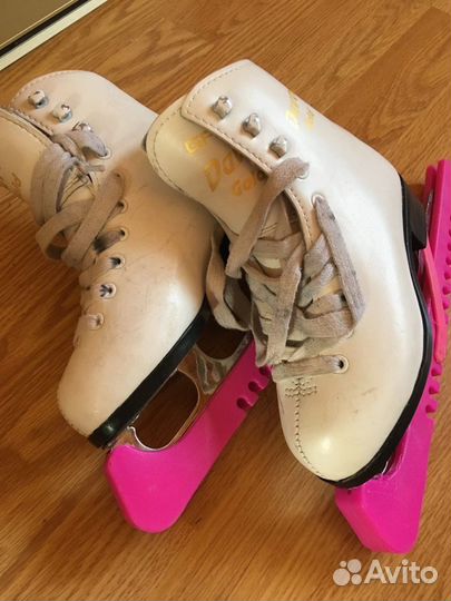 Коньки для фигурного катания