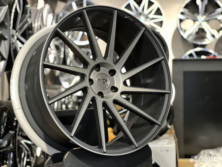 Диски Niche R22 5x114,3 Lexus RX Genesis G80