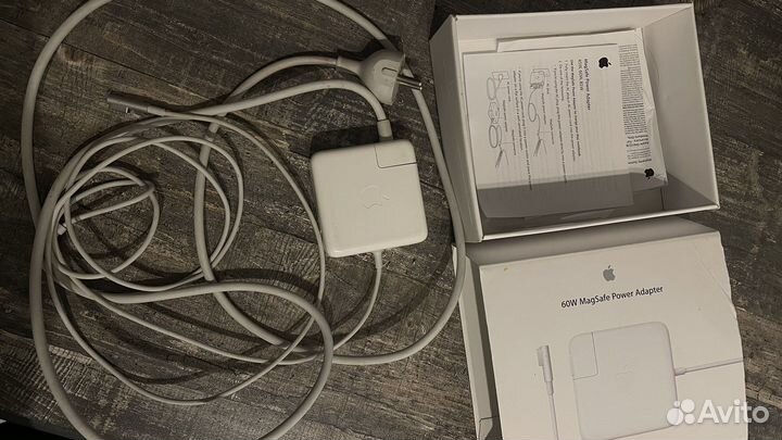 Зарядное устройство Apple MC461Z/A для macbook